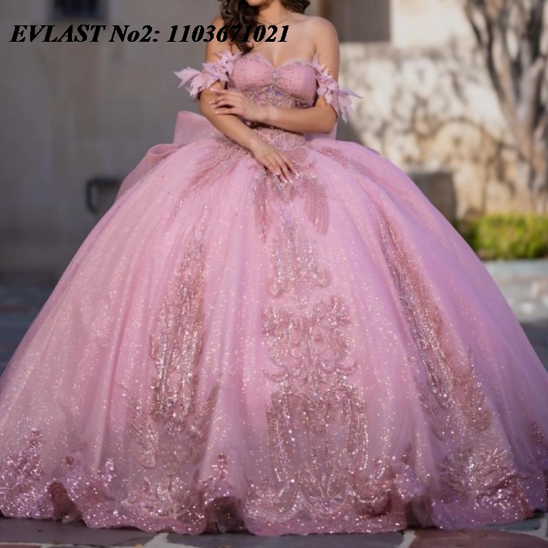 Tassel Fringe Trim - ชุดเดรสงาน Quinceanera สีชมพูเม็กซิกันแบบสั่งตัดจาก EVLAST แบบเปิดไหล่ ประดับลูกไม้เงา